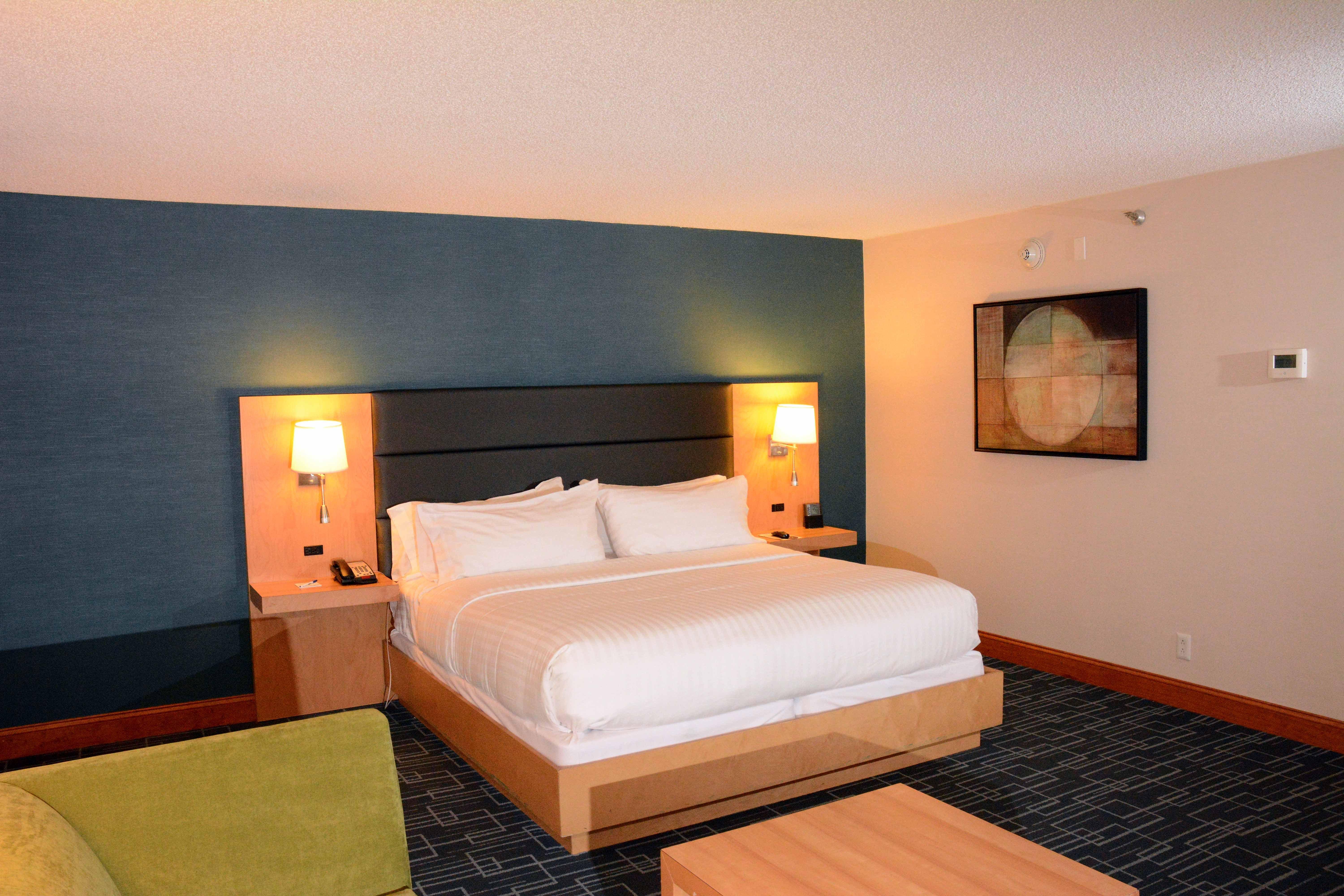 Holiday Inn Express Stamford, An Ihg Hotel Exterior foto