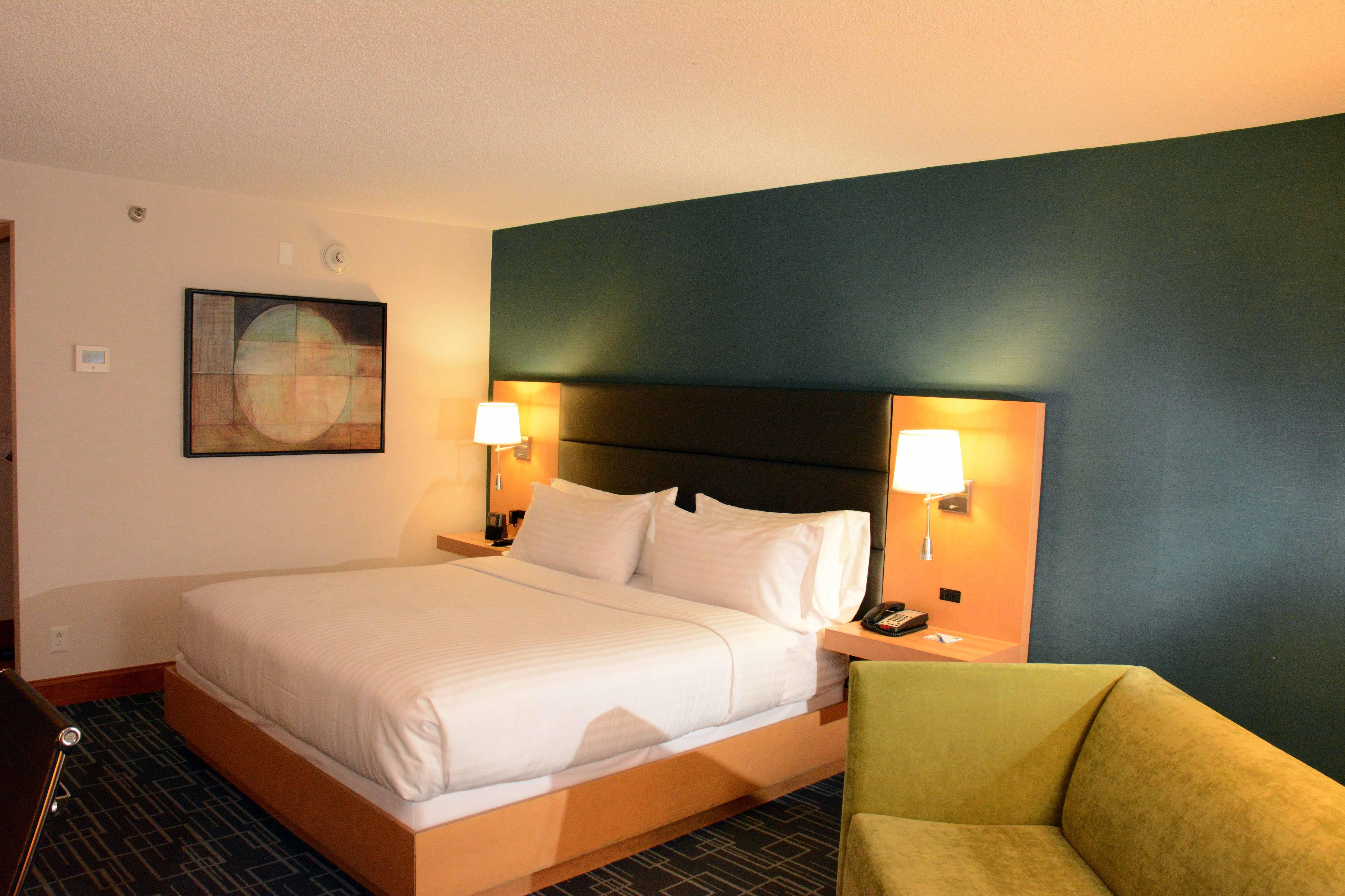 Holiday Inn Express Stamford, An Ihg Hotel Exterior foto